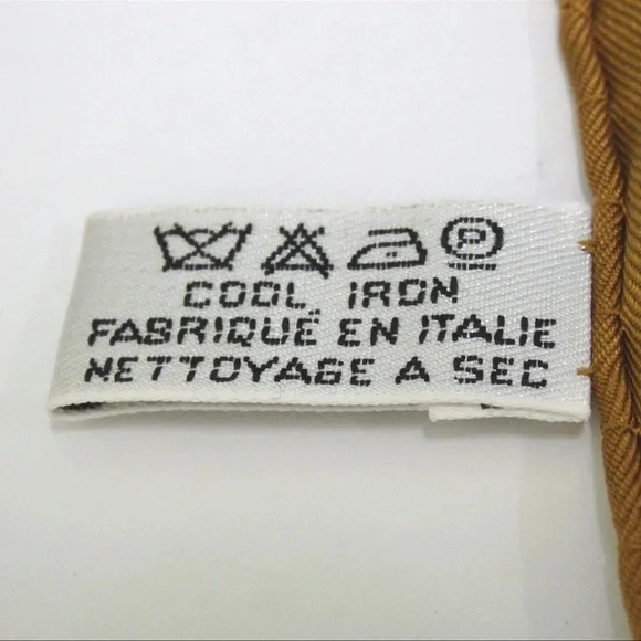 Celine Belt Chain Pattern Silk Scarf - Picture 5 of 5